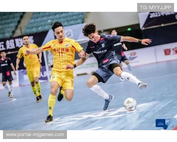 广东快节奏对阵北京半场攻防，战术风格对比鲜明